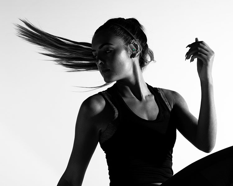 IETS X18 supports active noise cancellation to improve the calling experience