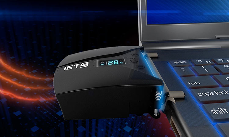  IETS GT202UB مبرد كمبيوتر محمول ذو فراغ رخيص لتبريد الكمبيوتر المحمول المخصص للألعاب بسرعة 